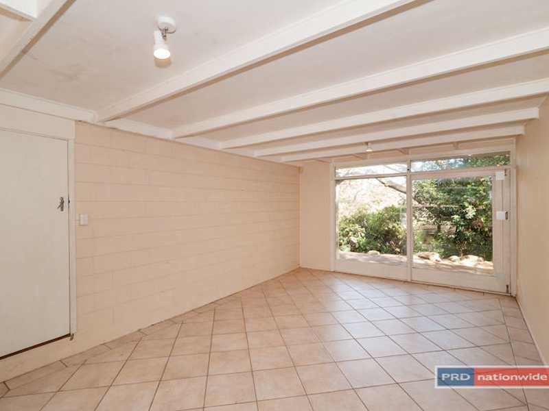 214 Brookfield Rd, Kenmore Hills QLD 4069