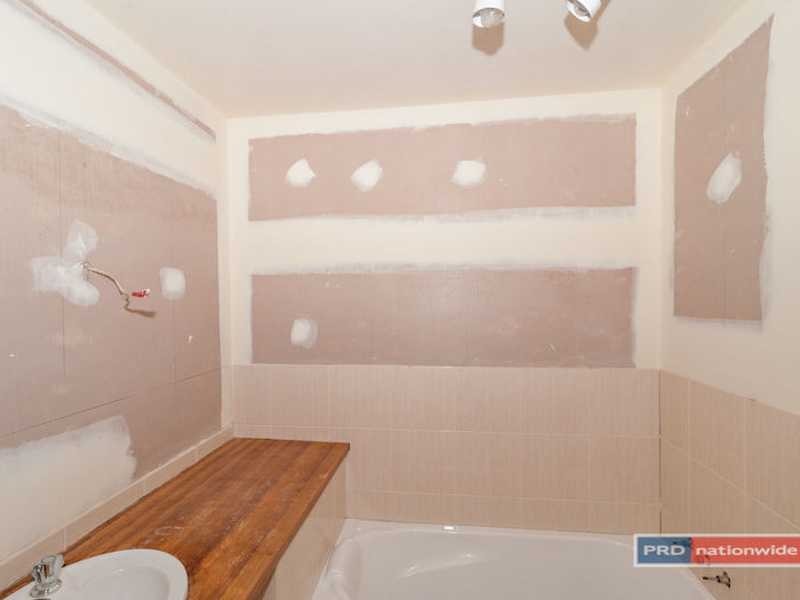 214 Brookfield Rd, Kenmore Hills QLD 4069