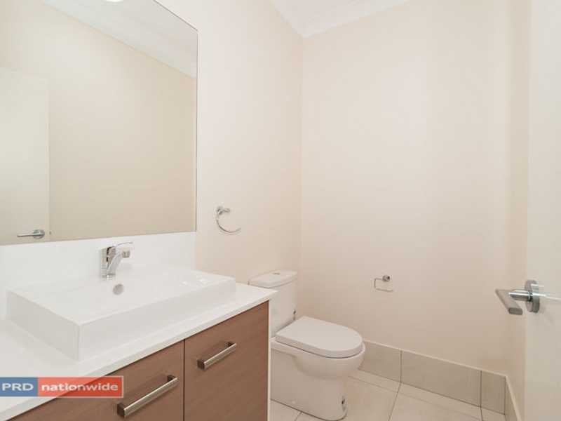 128 Paperbark Circuit, Moggill QLD 4070