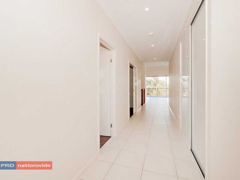 128 Paperbark Circuit, Moggill QLD 4070