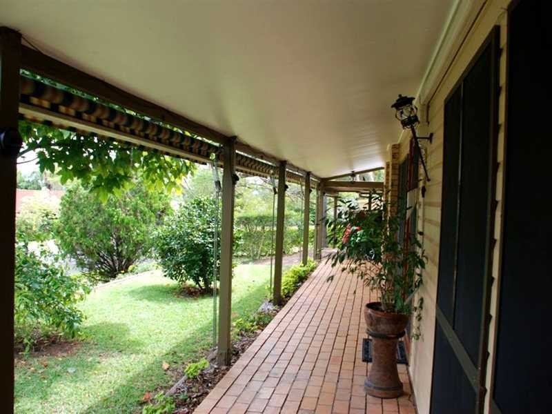 15 Allspice Street, Bellbowrie QLD 4070