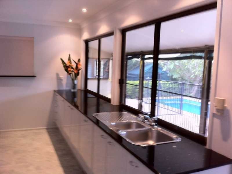 15 Allspice Street, Bellbowrie QLD 4070