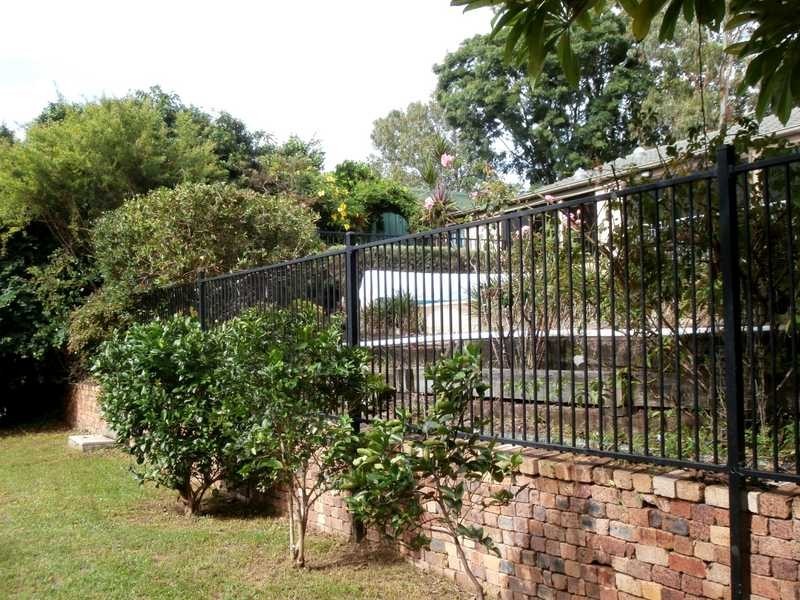 15 Allspice Street, Bellbowrie QLD 4070