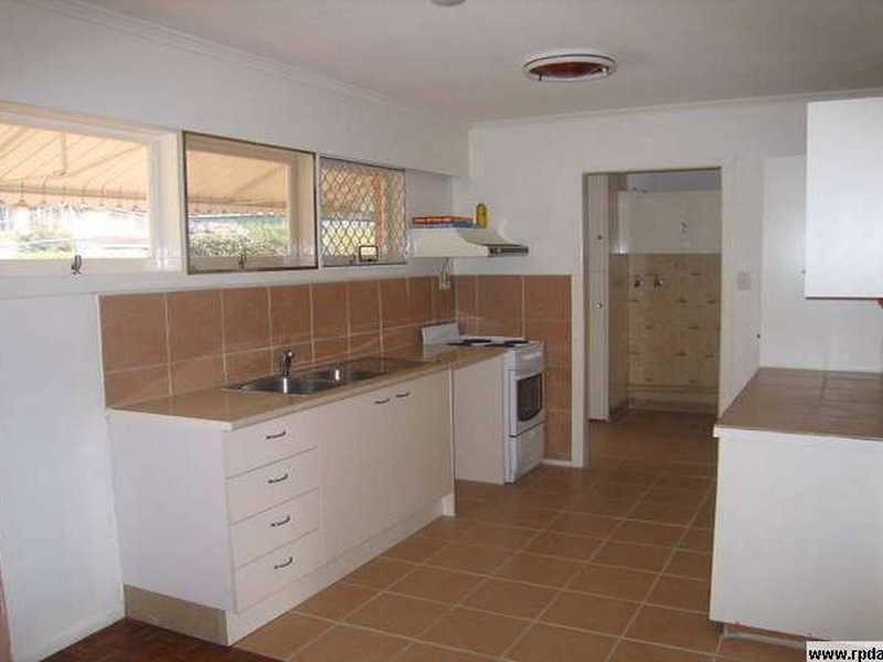 22 Cromarty Street, Kenmore QLD 4069