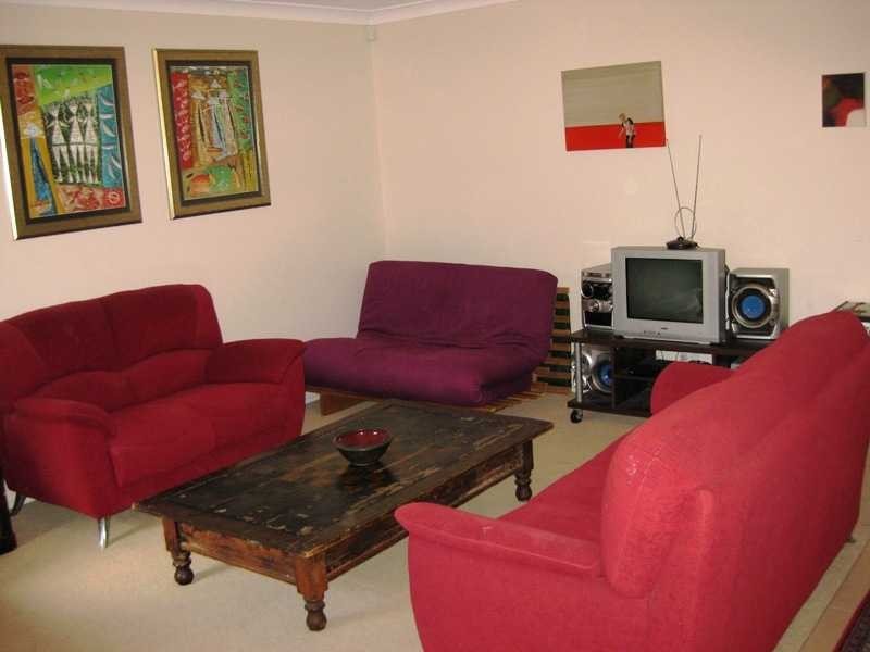 5 Taradale Close, Moggill QLD 4070