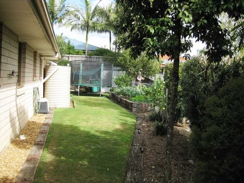 5 Taradale Close, Moggill QLD 4070