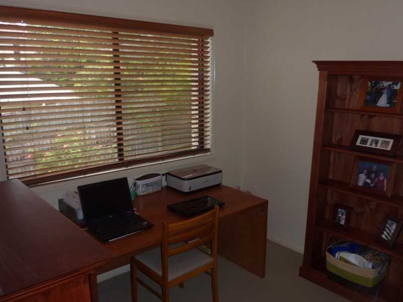 21 TANCRED PLACE, Bellbowrie QLD 4070