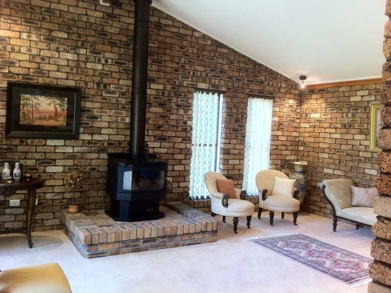 52 MONTANUS DRIVE, Bellbowrie QLD 4070