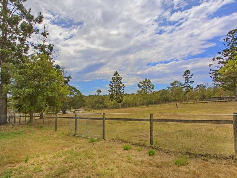 147 Hawkesbury Road, Moggill QLD 4070