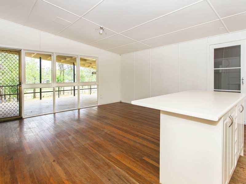 74 Matfield Street, Moggill QLD 4070