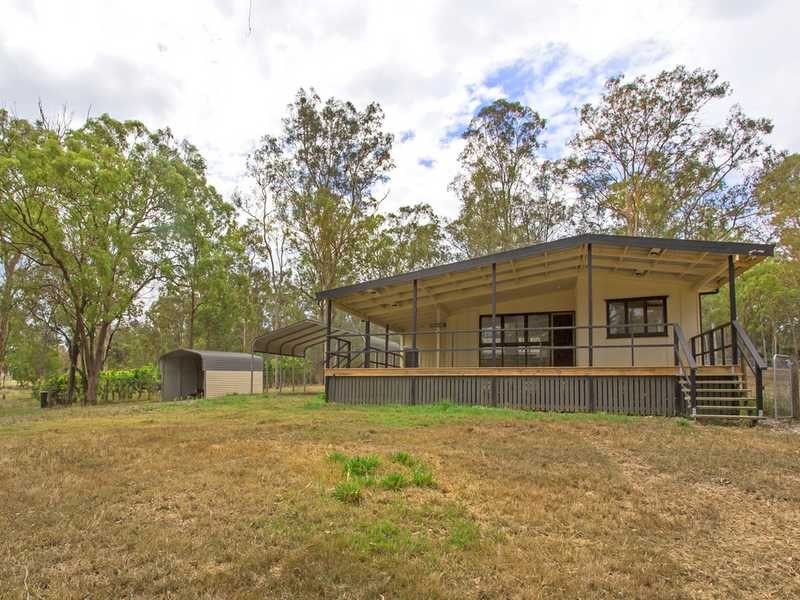 74 Matfield Street, Moggill QLD 4070