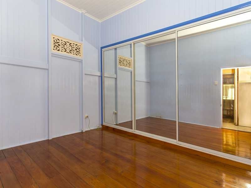 5 Moggill Ferry Road, Riverview QLD 4303