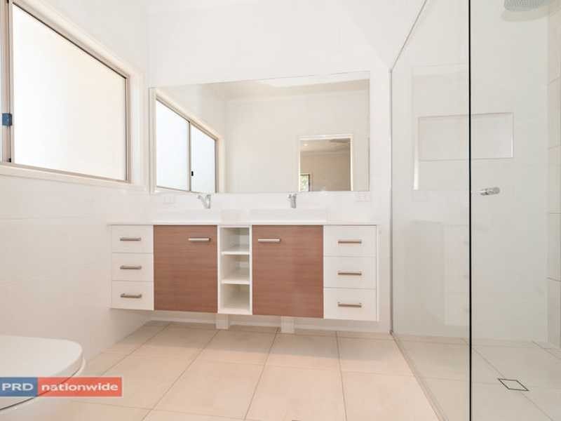 128 PAPERBARK CIRCUIT, Moggill QLD 4070