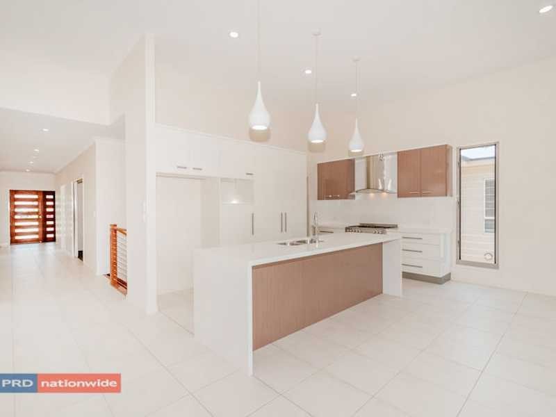 128 PAPERBARK CIRCUIT, Moggill QLD 4070