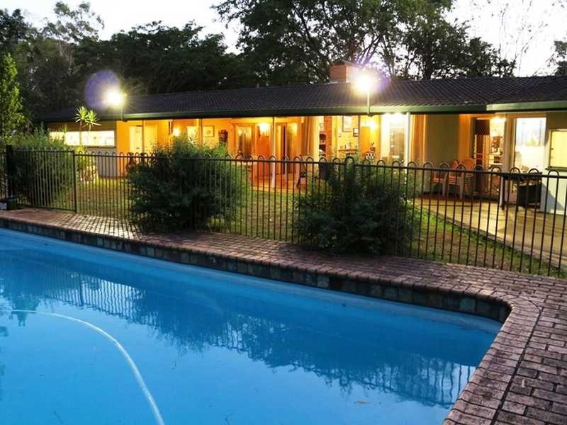 563 BROOKFIELD ROAD, Kenmore Hills QLD 4069