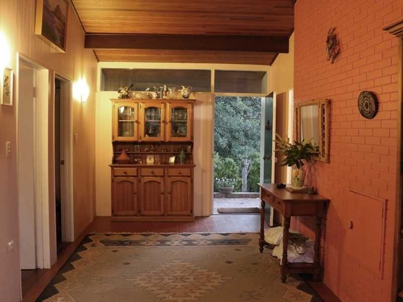 563 BROOKFIELD ROAD, Kenmore Hills QLD 4069