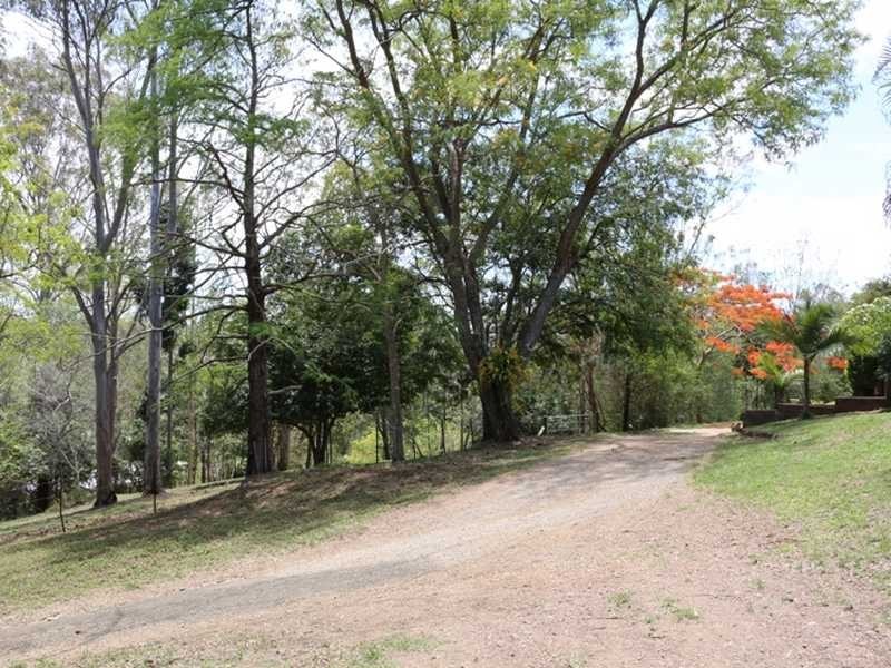 563 BROOKFIELD ROAD, Kenmore Hills QLD 4069