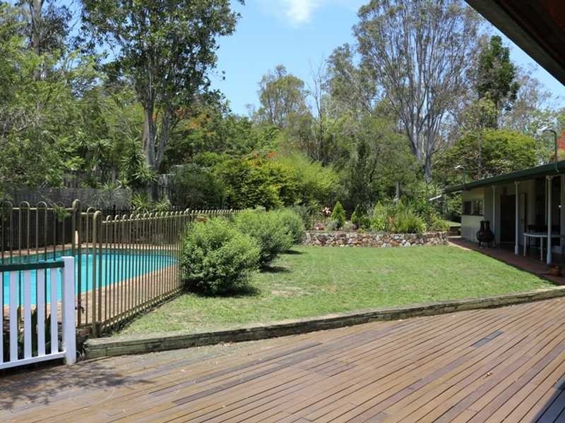 563 BROOKFIELD ROAD, Kenmore Hills QLD 4069