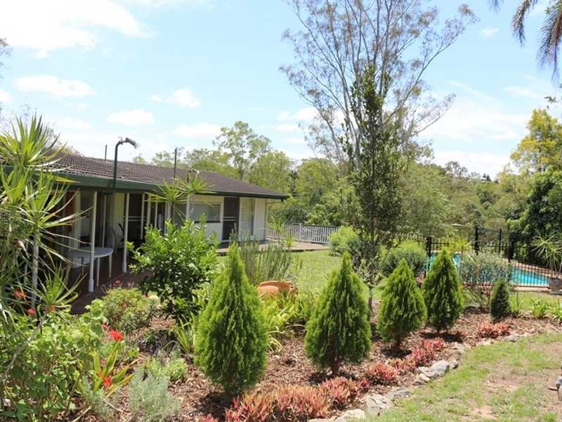 563 BROOKFIELD ROAD, Kenmore Hills QLD 4069