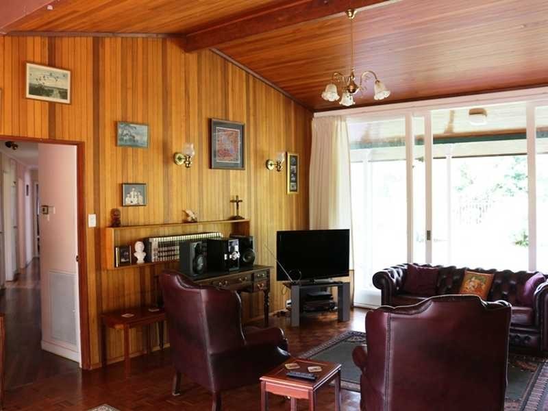 563 BROOKFIELD ROAD, Kenmore Hills QLD 4069