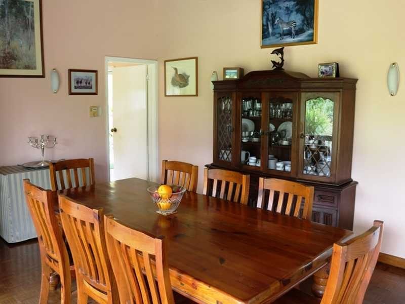 563 BROOKFIELD ROAD, Kenmore Hills QLD 4069