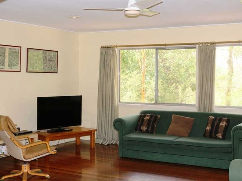 123 KENMORE ROAD, Kenmore QLD 4069