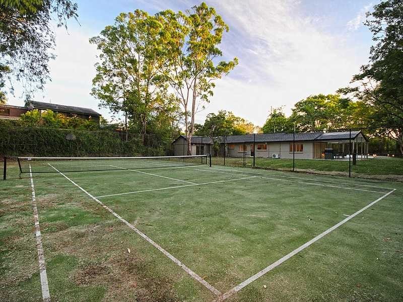 2289 MOGGILL ROAD, Kenmore QLD 4069