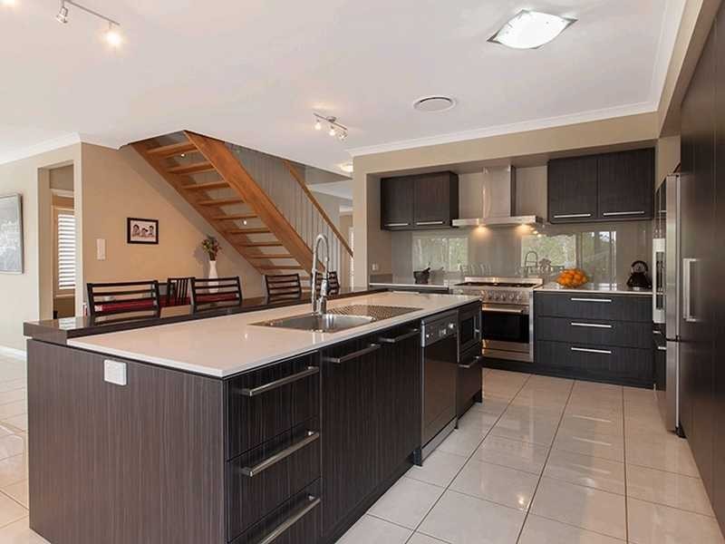 14 BARBARA COURT, Moggill QLD 4070