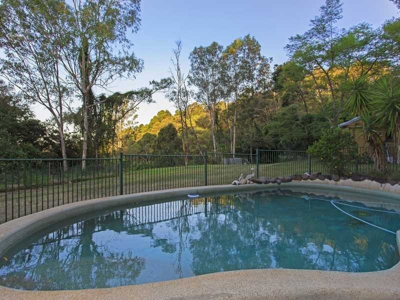 Upper Brookfield QLD 4069
