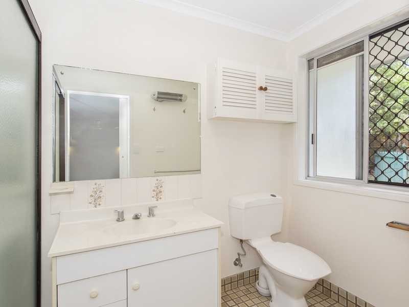 74 BROOKFIELD ROAD, Kenmore QLD 4069