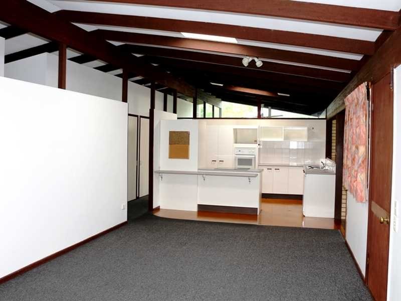 3 MOORFIELDS STREET, Fig Tree Pocket QLD 4069