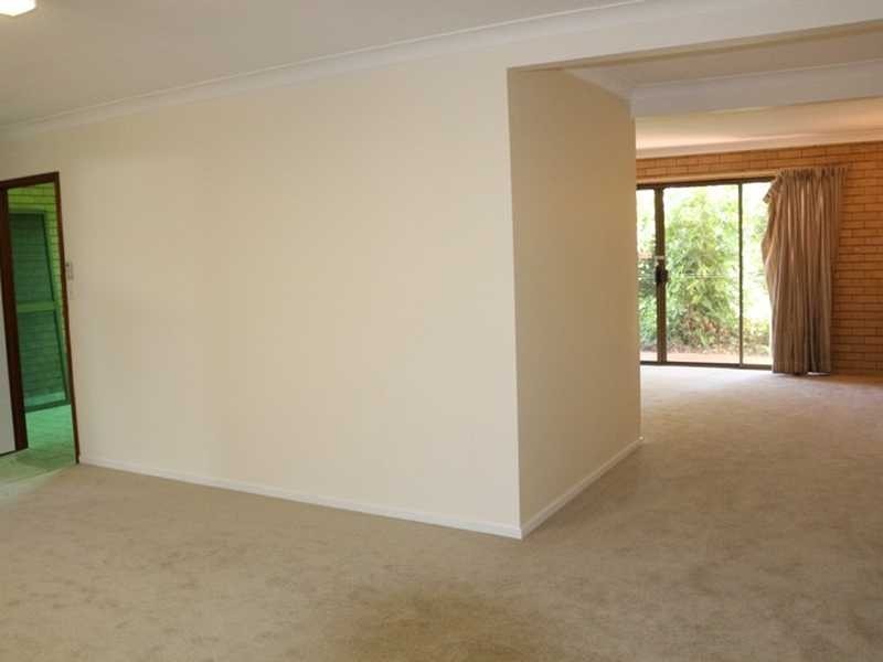 21 MONDRA STREET, Kenmore Hills QLD 4069