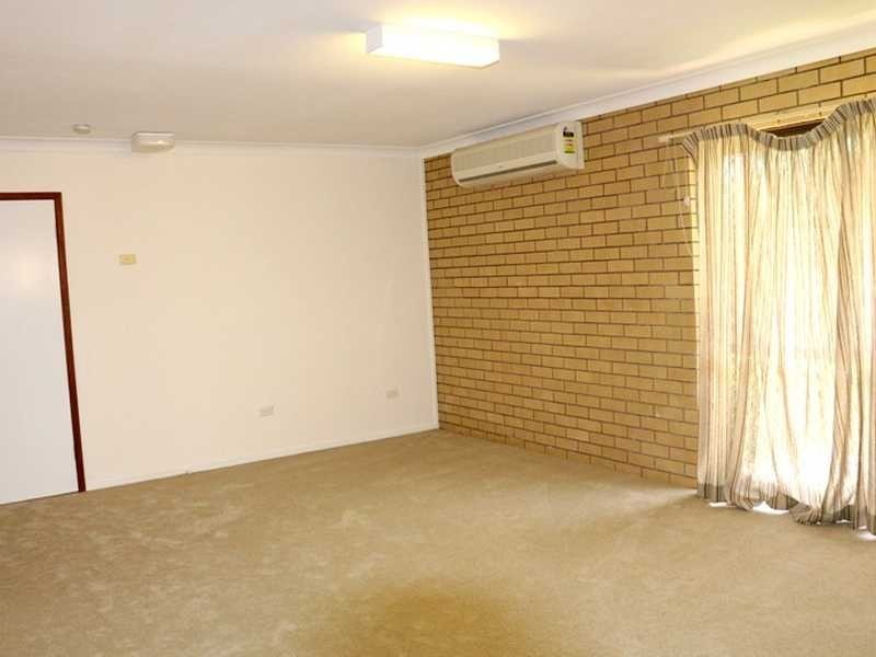 21 MONDRA STREET, Kenmore Hills QLD 4069