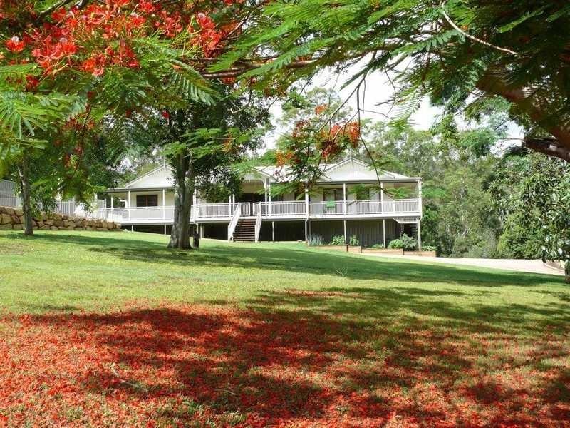 Brookfield QLD 4069