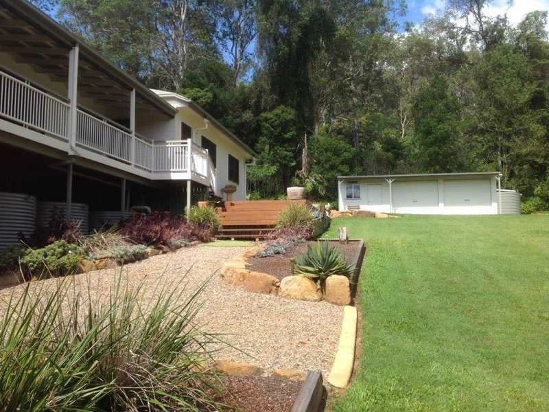Brookfield QLD 4069
