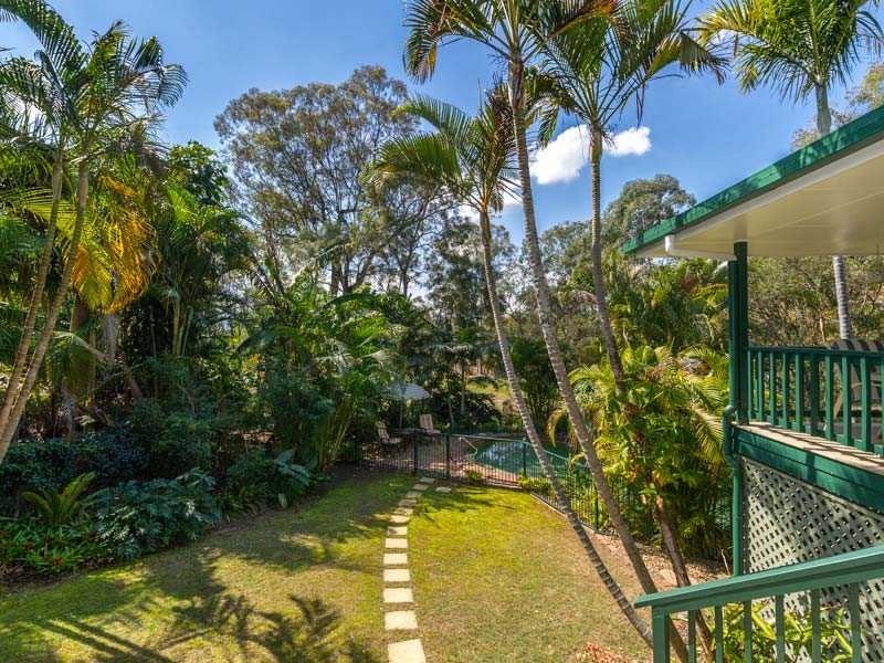 5 St Andrews Drive, Karana Downs QLD 4306