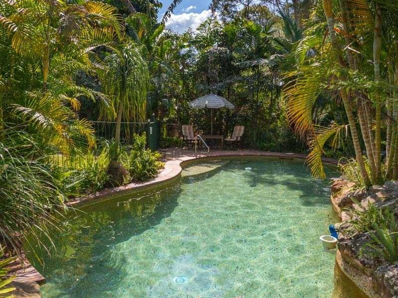 5 St Andrews Drive, Karana Downs QLD 4306