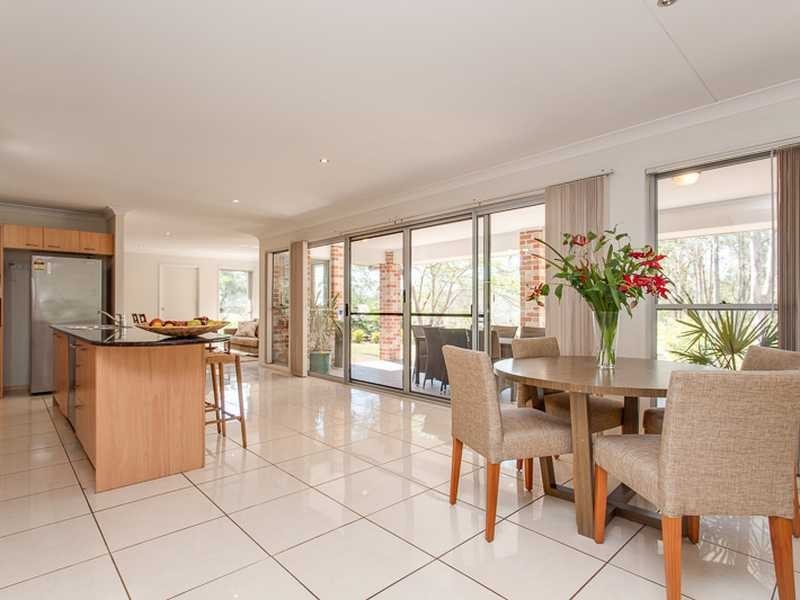 27 CASTLEREAGH PLACE, Anstead QLD 4070