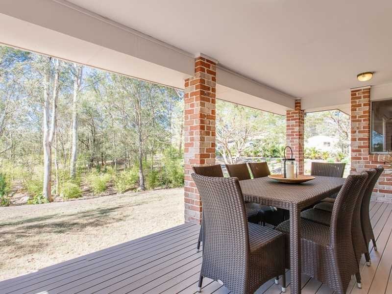 27 CASTLEREAGH PLACE, Anstead QLD 4070