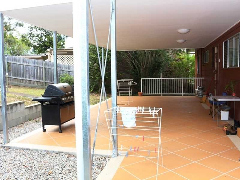 32 Marshall Lane, Kenmore QLD 4069