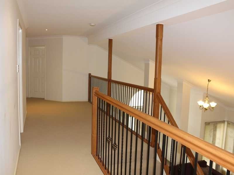 170 Parkwood Place, Anstead QLD 4070