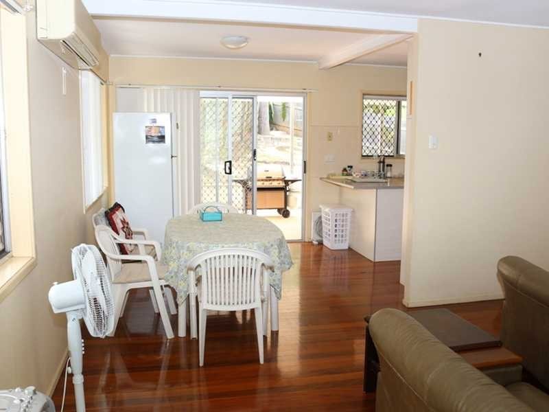 32 Marshall Lane, Kenmore QLD 4069