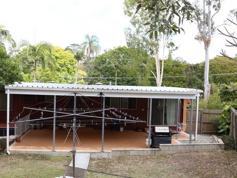 32 Marshall Lane, Kenmore QLD 4069