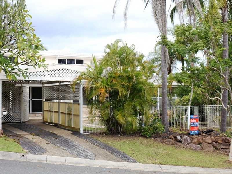 1 Garnet Court, Kenmore QLD 4069