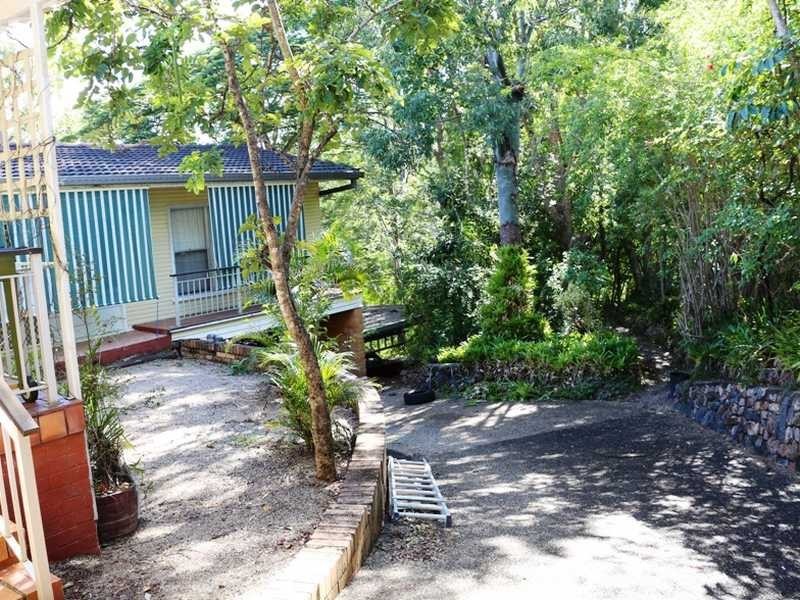 182 Bielby Road, Kenmore Hills QLD 4069
