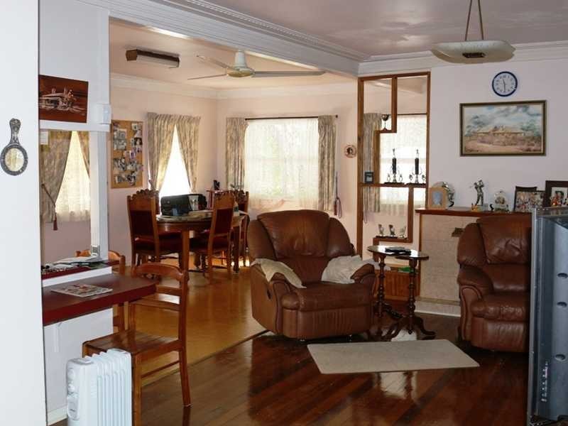 182 Bielby Road, Kenmore Hills QLD 4069