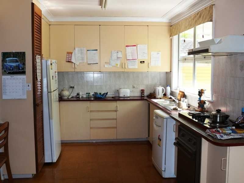 182 Bielby Road, Kenmore Hills QLD 4069