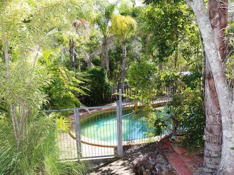182 Bielby Road, Kenmore Hills QLD 4069