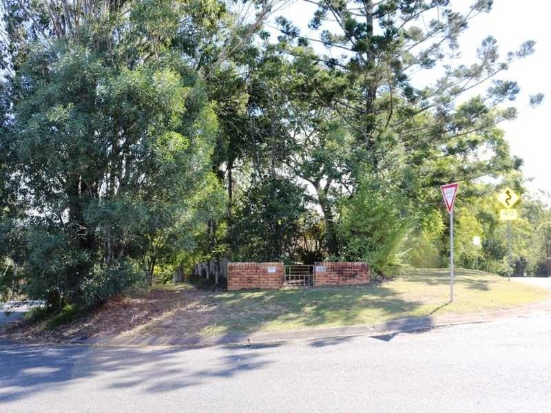 182 Bielby Road, Kenmore Hills QLD 4069