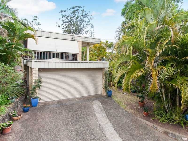 8 Sophia Street, Kenmore QLD 4069